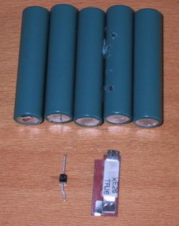 }

Fälschung

{{ :elektronik:reparatur:gefaelschte_akkus_powershots20:s20_akku_warnung_05.jpg?nolink |